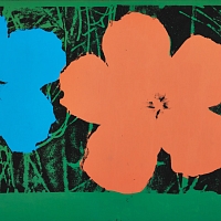 Andy Warhol, Flowers, 1965, Acryl und Siebdruckfarbe auf Leinwand, 213.4 x 369.3 cm, Fondation Beyeler, Riehen/Basel, Sammlung Beyeler © The Andy Warhol Foundation for the Visual Arts, Inc. / 2024, ProLitteris, Zurich